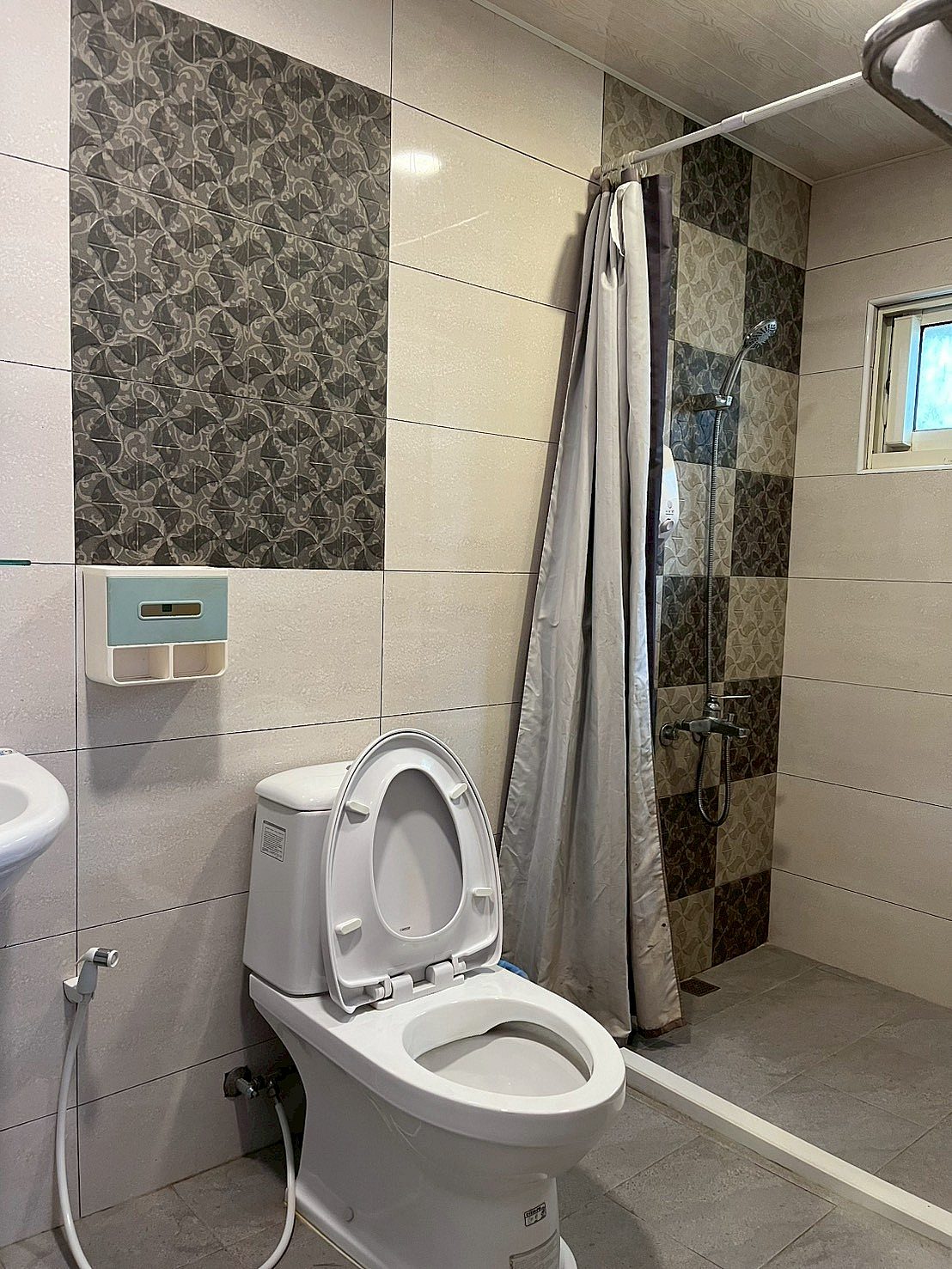 境星空衛浴乾濕分離